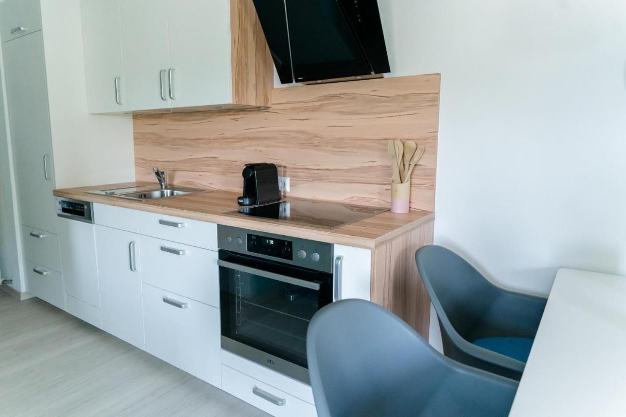 Velden Appartements Am Woerthersee Фельден-ам-Вёртер-Зе Экстерьер фото